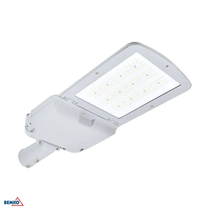 Lampa uliczna Luxmena C82-AVN-150B0-76S1-9006-T2M