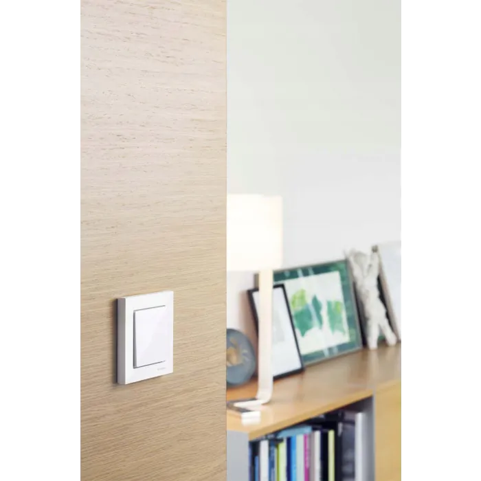 Ramka poczwórna Schneider Electric MTN4040-3614