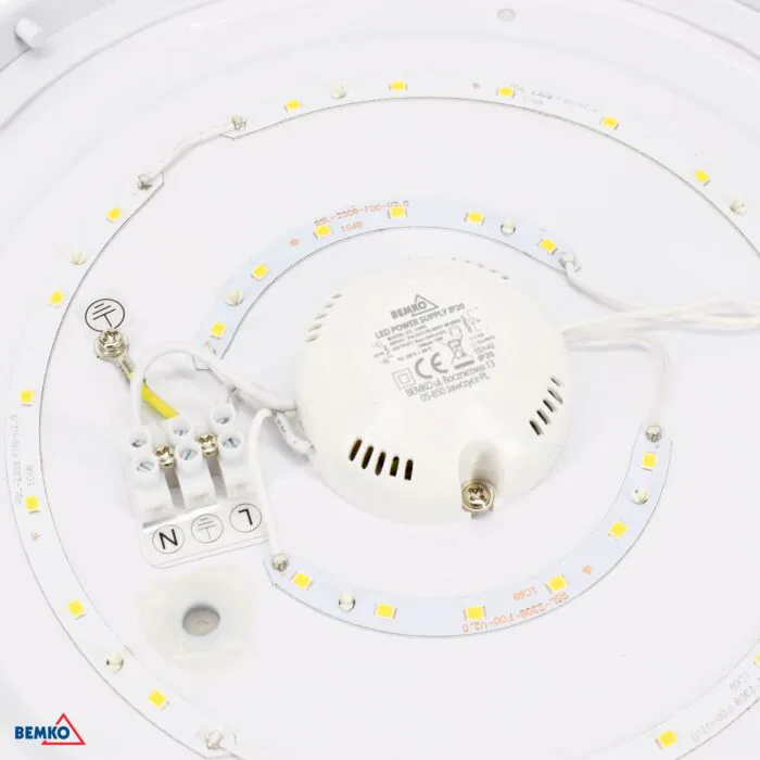 Plafon sufitowy, Plafon z czujnikiem ruchu Bemko C37-PLA-450-360-4K-MS