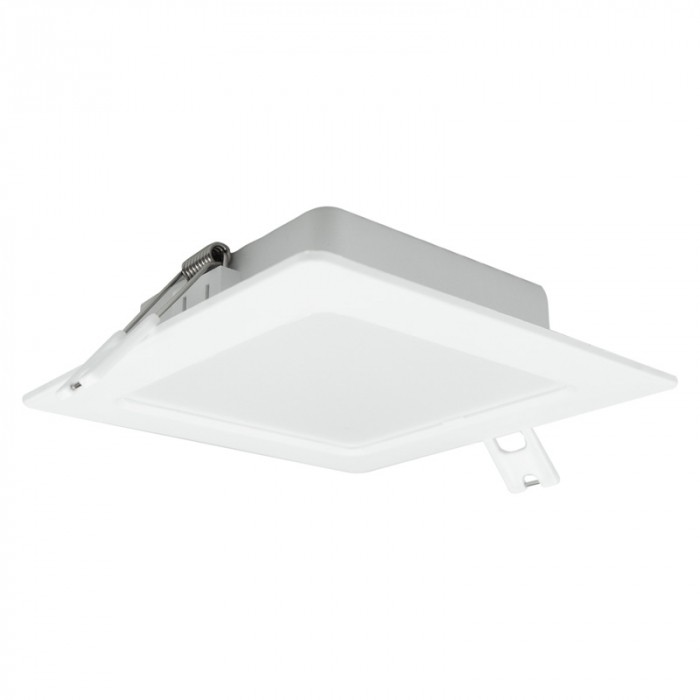 Oprawa downlight w kolorze biały, cała w kadrze, na jasnym tle
